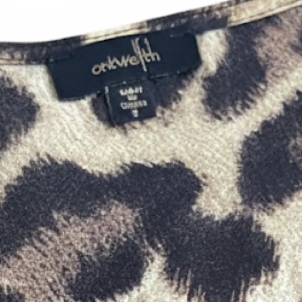 100# Versatile Leopard Print Blouse - never go out of style! - Picture 12 of 16